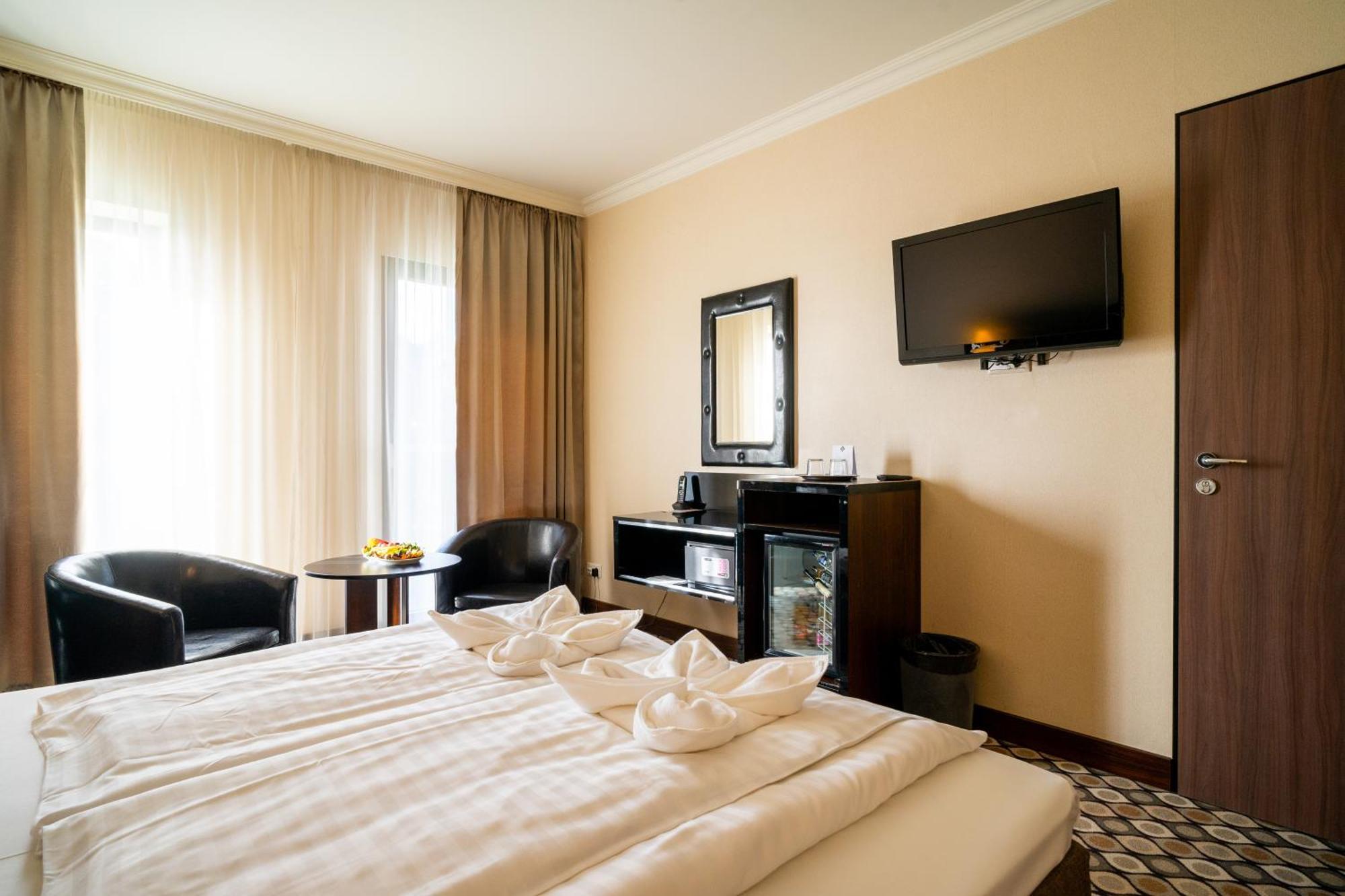 Hotel Castello & Thermal Spa Siklós מראה חיצוני תמונה