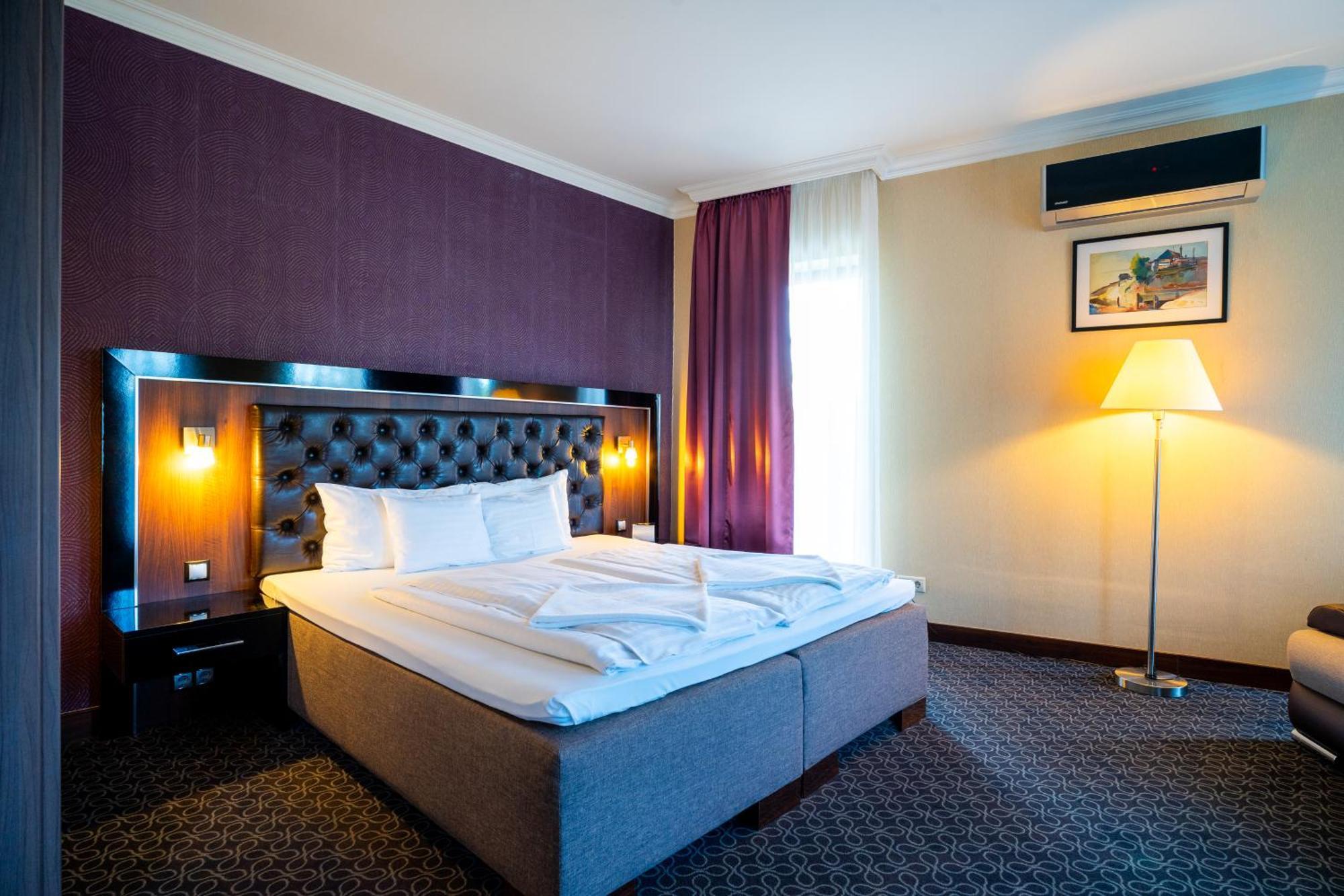 Hotel Castello & Thermal Spa Siklós מראה חיצוני תמונה