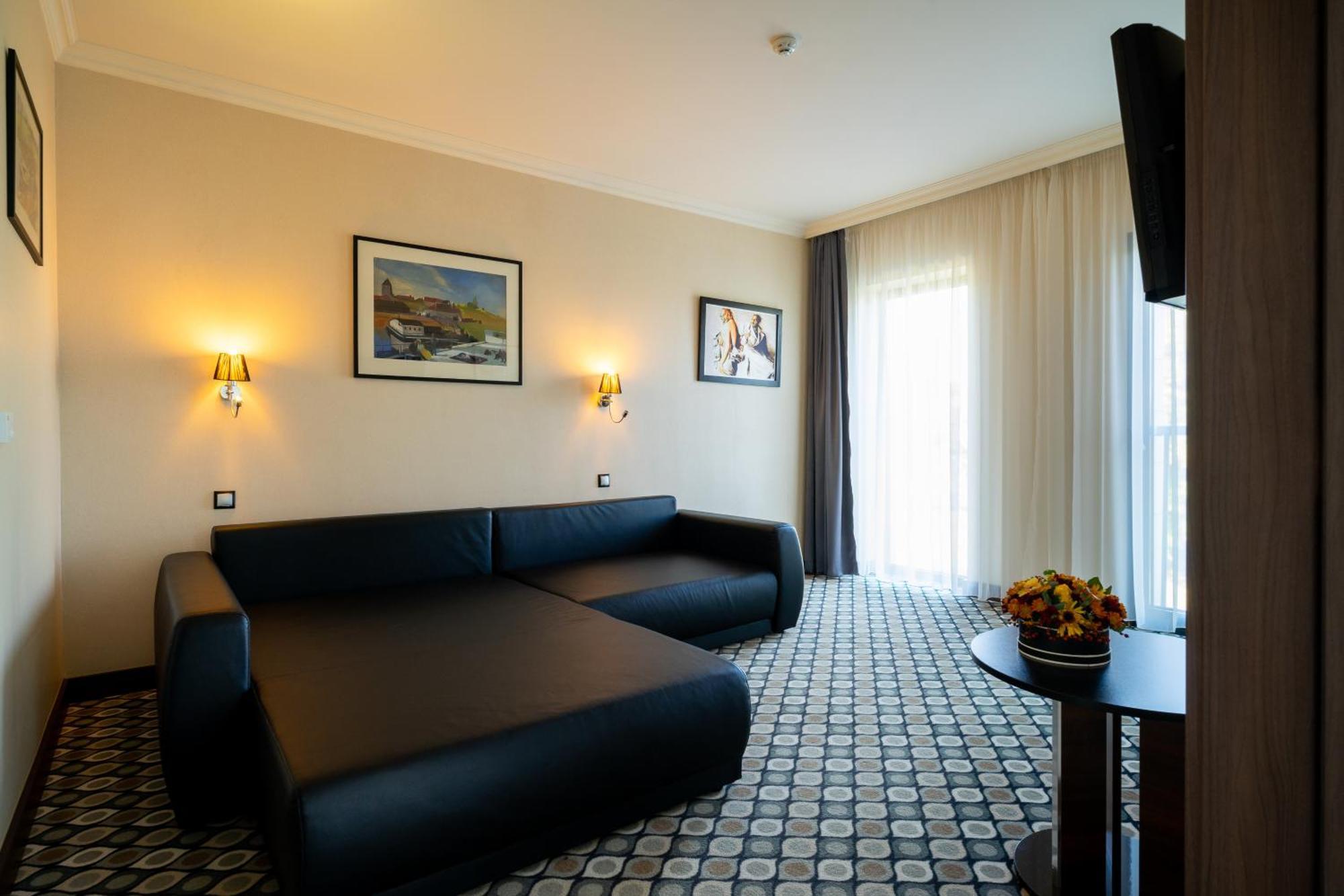 Hotel Castello & Thermal Spa Siklós מראה חיצוני תמונה